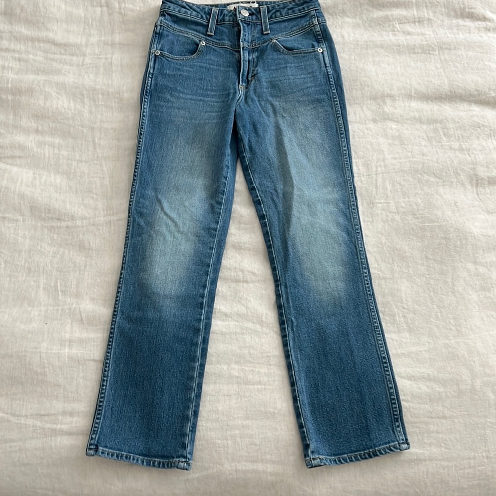 Amp crop high waisted jeans.  Size 26.  Worn only 4 times!